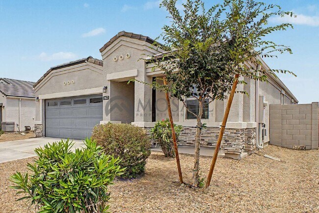 Building Photo - 10617 S 54th Ln