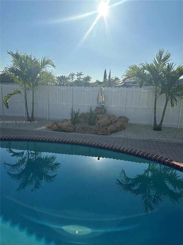 Photo - 16620 SW 141st Court, Miami, FL 33177