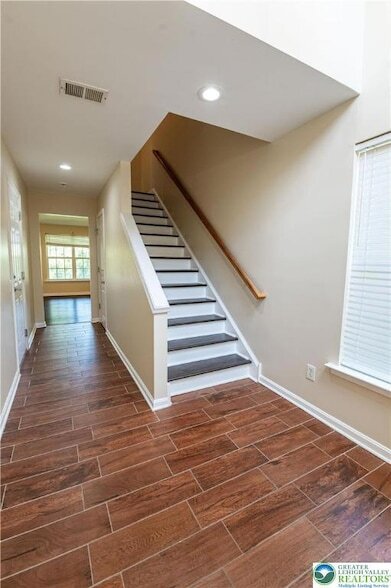 Foto del edificio - 8475 Putnam Ct