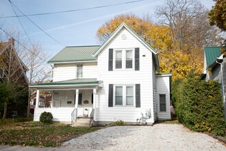 Building Photo - 47 Stanley Ave