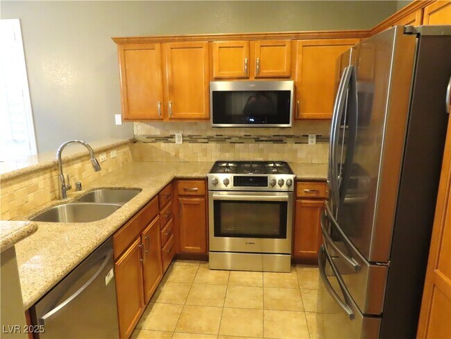 Foto del edificio - 4318 Via Dana Ave