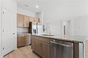 Building Photo - 3206 NE 13th Ct