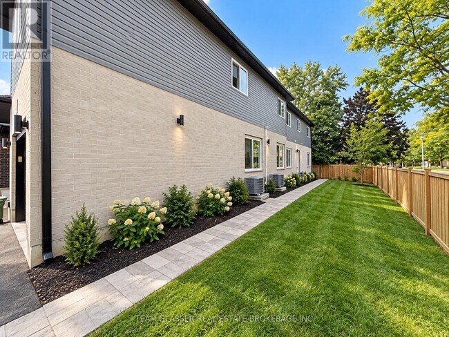 Building Photo - 143 Marconi Ct