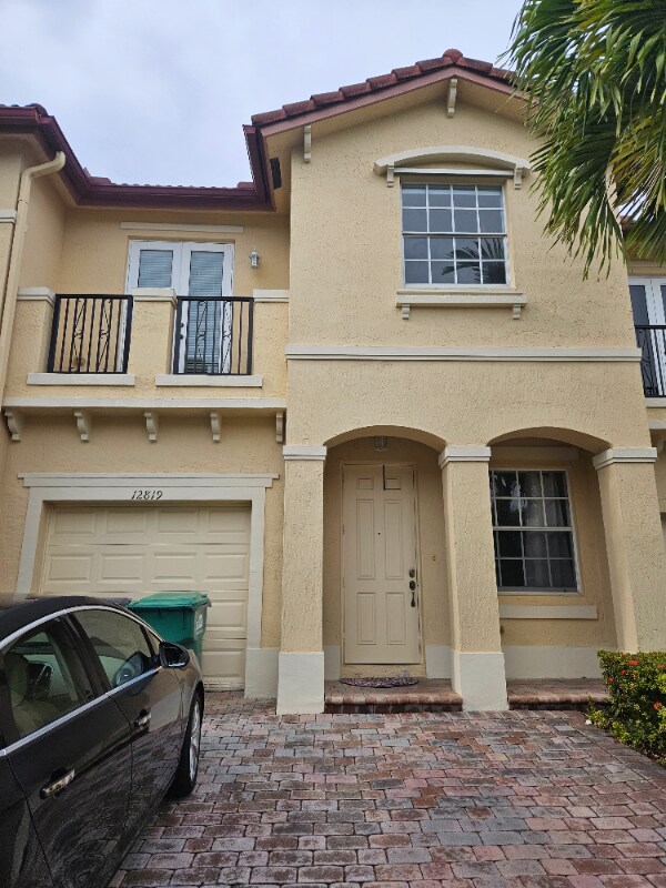 Primary Photo - 12819 SW 135th Terrace