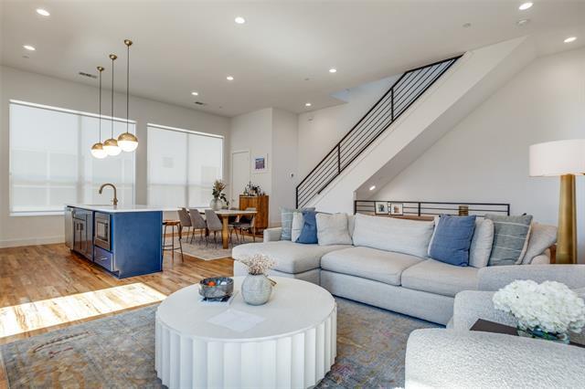 Foto principal - 5908 Lindell Ave
