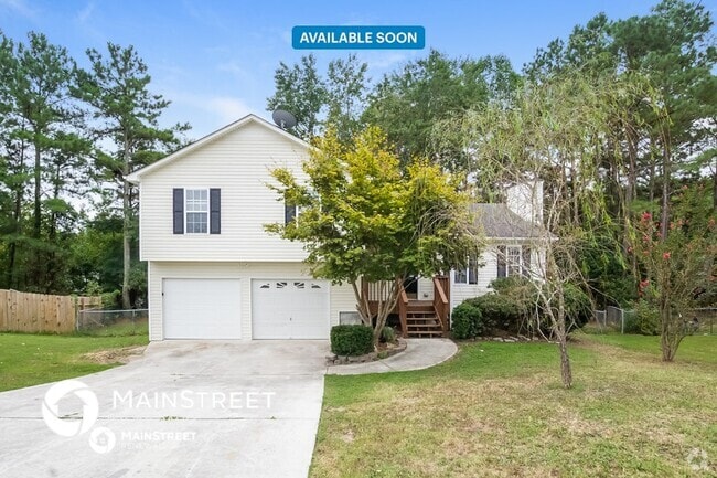 Building Photo - 444 River Trace Dr