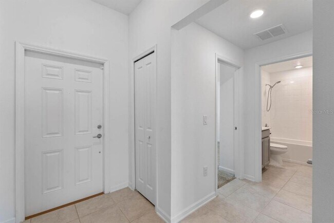 Building Photo - 4567 Tahoe Cir