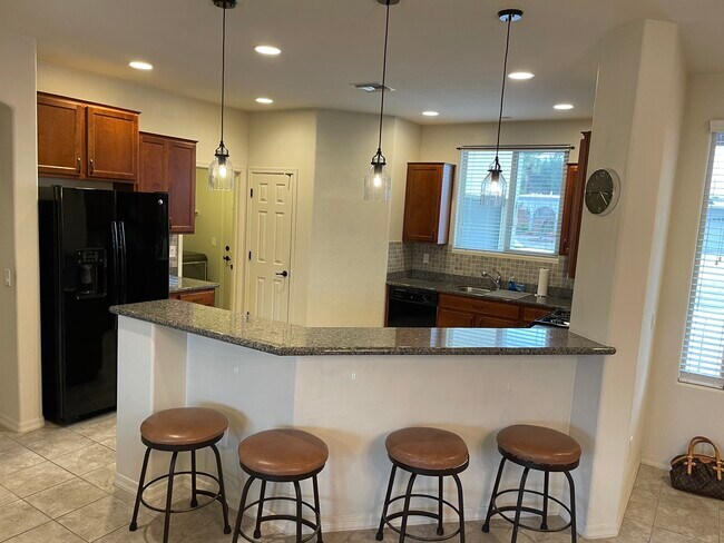 Foto del edificio - 8913 E Lee St