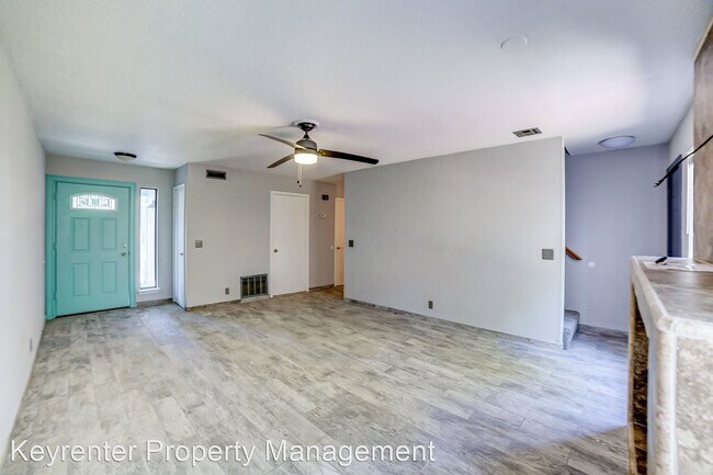 Foto del edificio - 3 br, 2.5 bath House - 1527 E 67th Ct