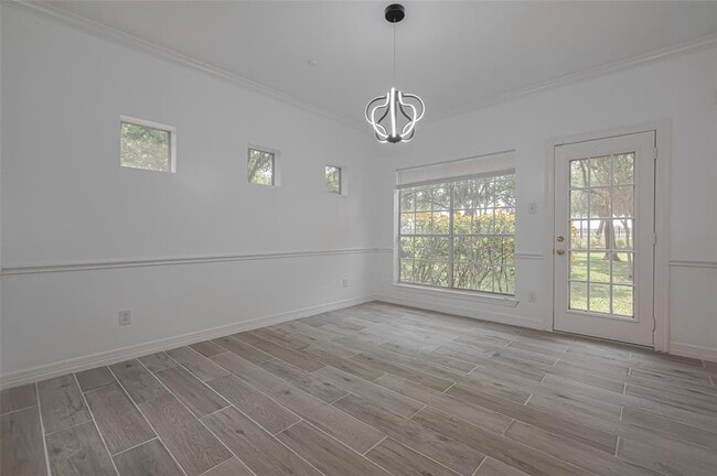 Building Photo - 4160 Greystone Way