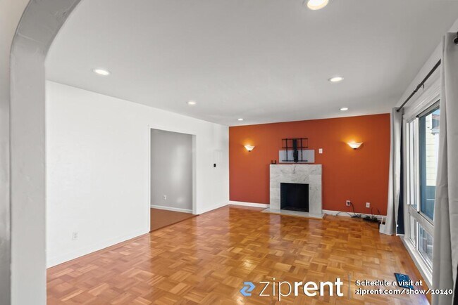 Foto del edificio - 551 Elm Ave