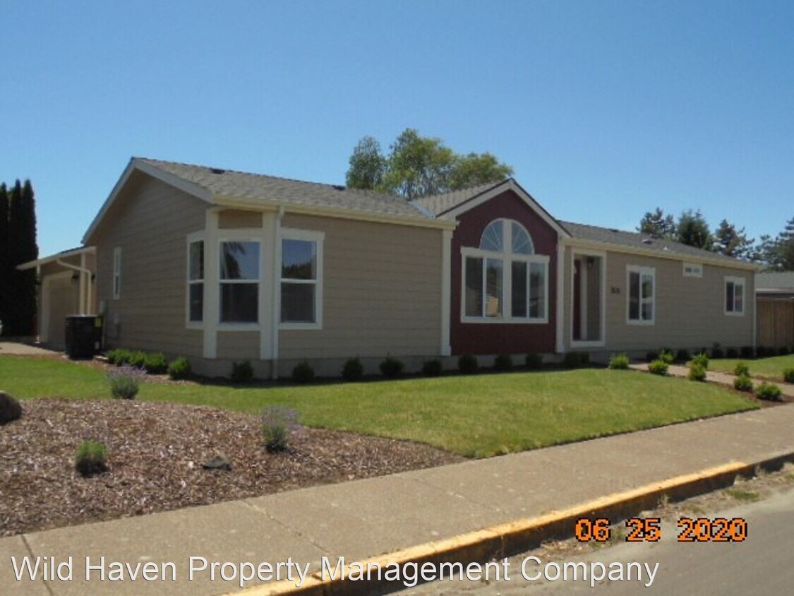 Primary Photo - 3 br, 2 bath House - 1608 SW Sandalwood St