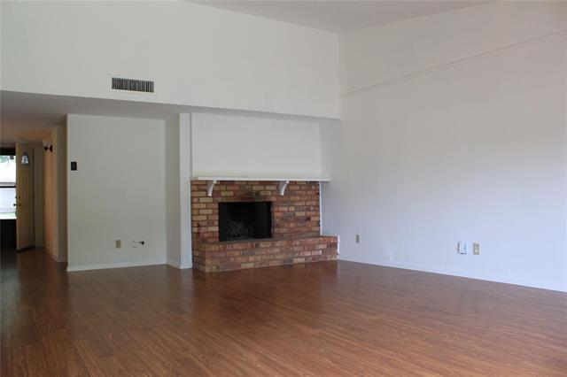 Foto del edificio - 1409 Harvest Glen Dr