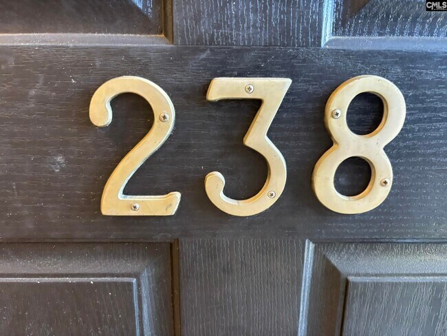 Foto del edificio - 238 Dawsons Park Dr