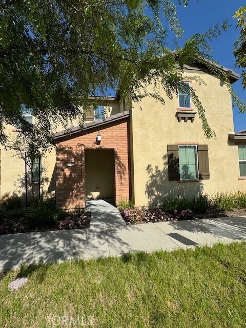 Foto del edificio - 30358 Village Knoll Dr