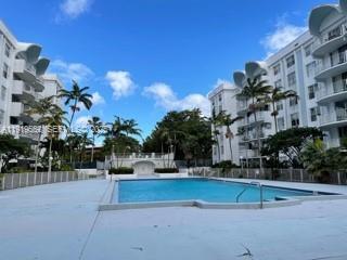 Foto del edificio - 486 NW 165th St