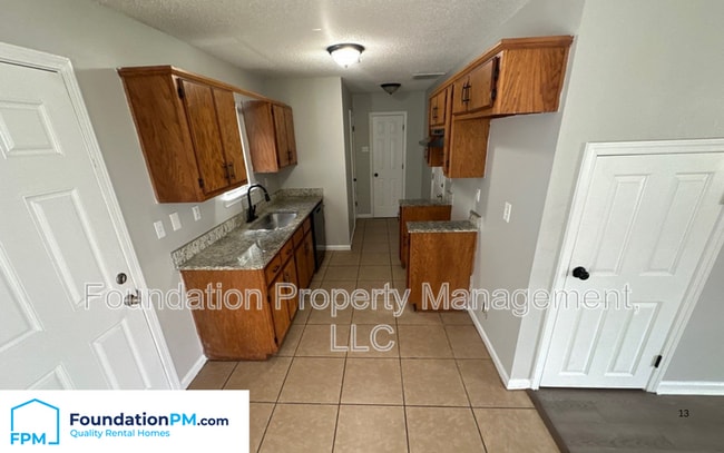 Building Photo - 4661 Christyshire Dr