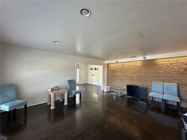 Foto del edificio - 301 Bermuda Pl