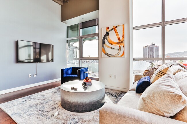 Foto del edificio - 1480 Vine St