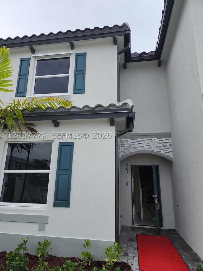 Foto del edificio - 263 NW 11th St