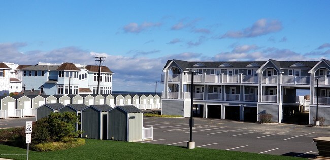 Foto del edificio - 1340 Ocean Ave