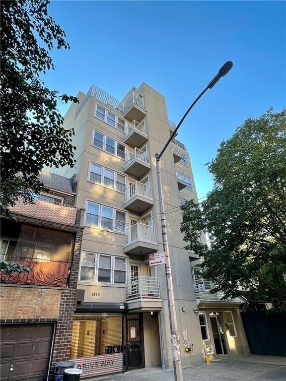 Primary Photo - 1824 E 17th St
