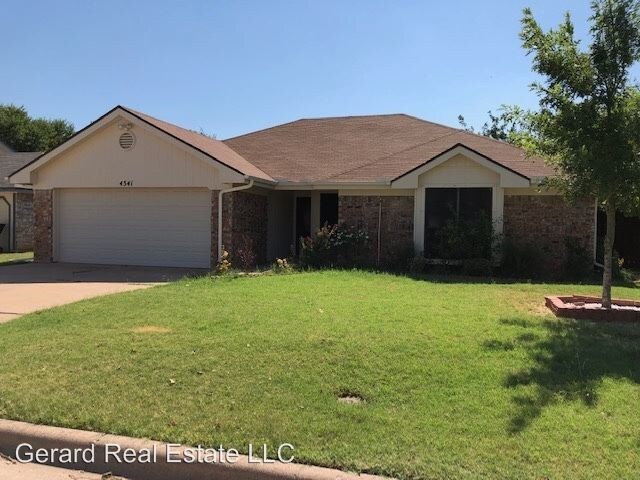 Primary Photo - 3 br, 2 bath House - 4341 Bluebonnet