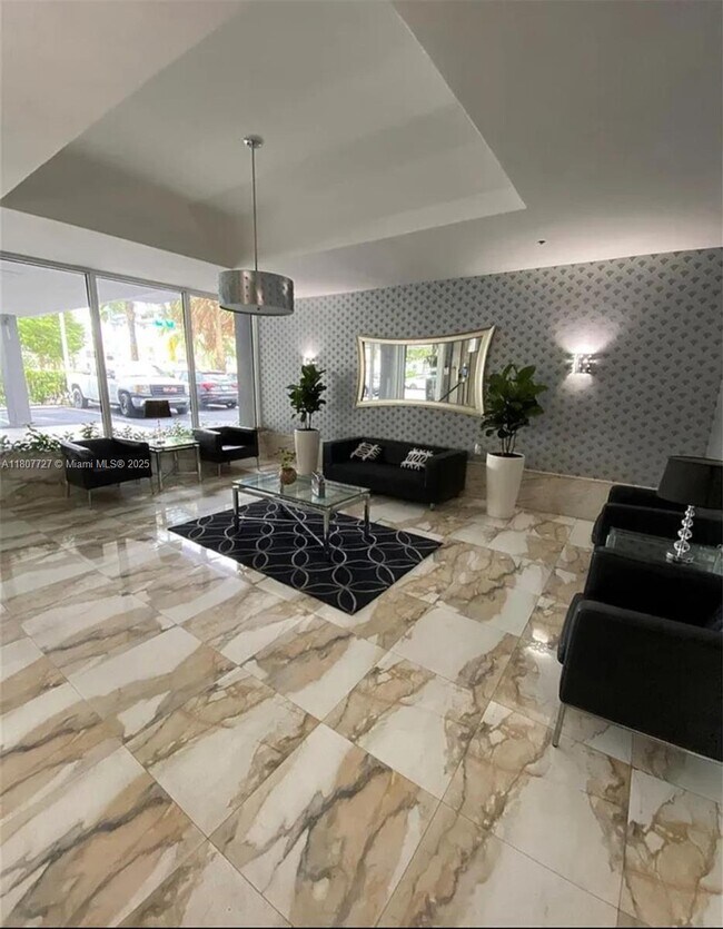 Foto del edificio - 1255 Collins Ave