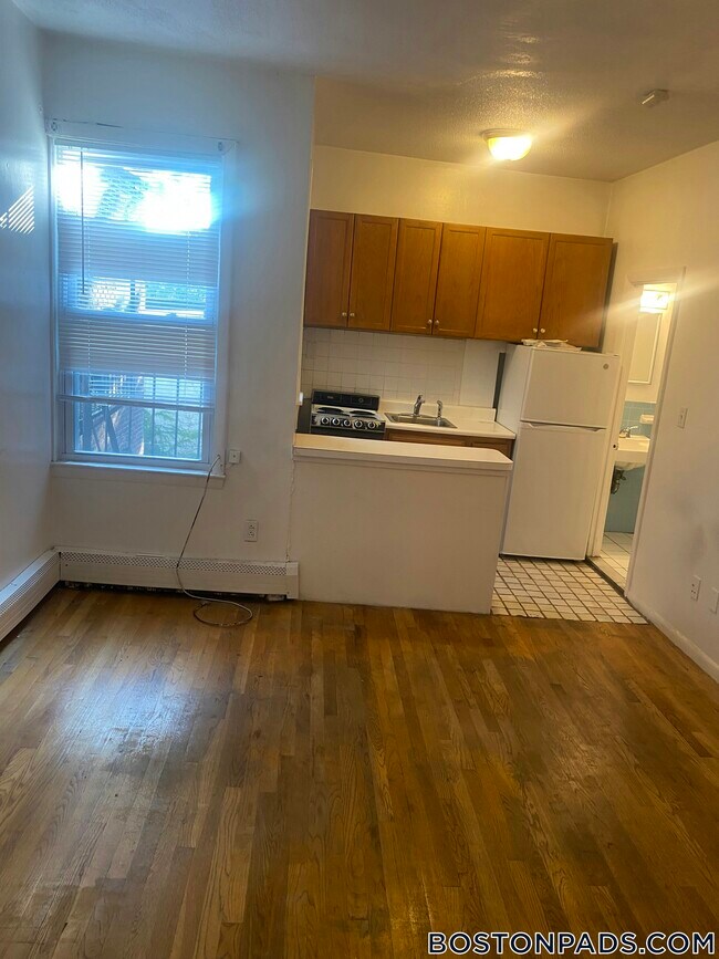 Foto del edificio - 61 S Huntington Ave