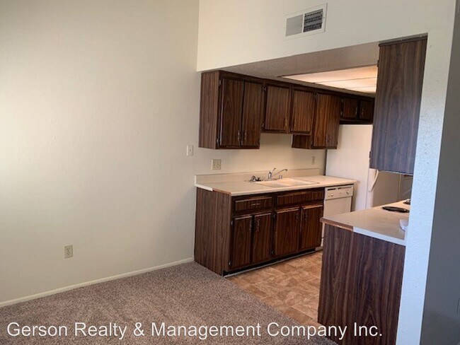 Building Photo - 2 br, 2 bath House - 151 E. Broadway #303