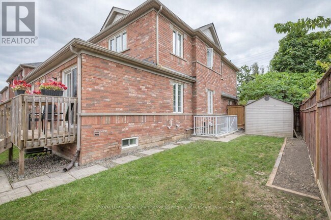 Photo du bâtiment - 3908 Quiet Creek Dr