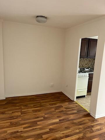 Building Photo - 2610 W Berwyn Ave