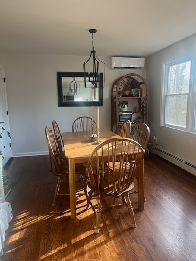 Building Photo - 603 Stagecoach Rd