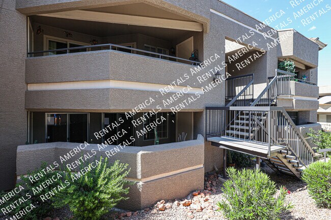 Building Photo - 1720 E Thunderbird Rd