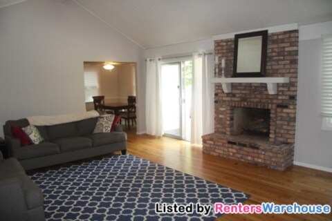 Foto del edificio - 2030 Honey Ridge Ct