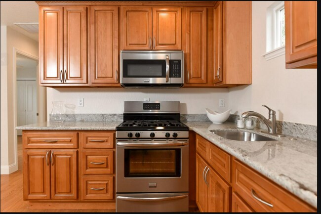 Foto del edificio - 675 Hamline St