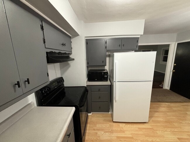 Foto del edificio - 2557 S 60th St
