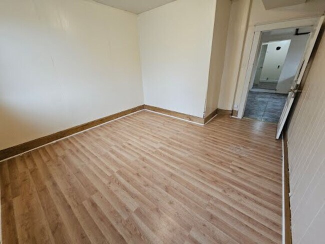 Foto del edificio - 1726 S 15th St