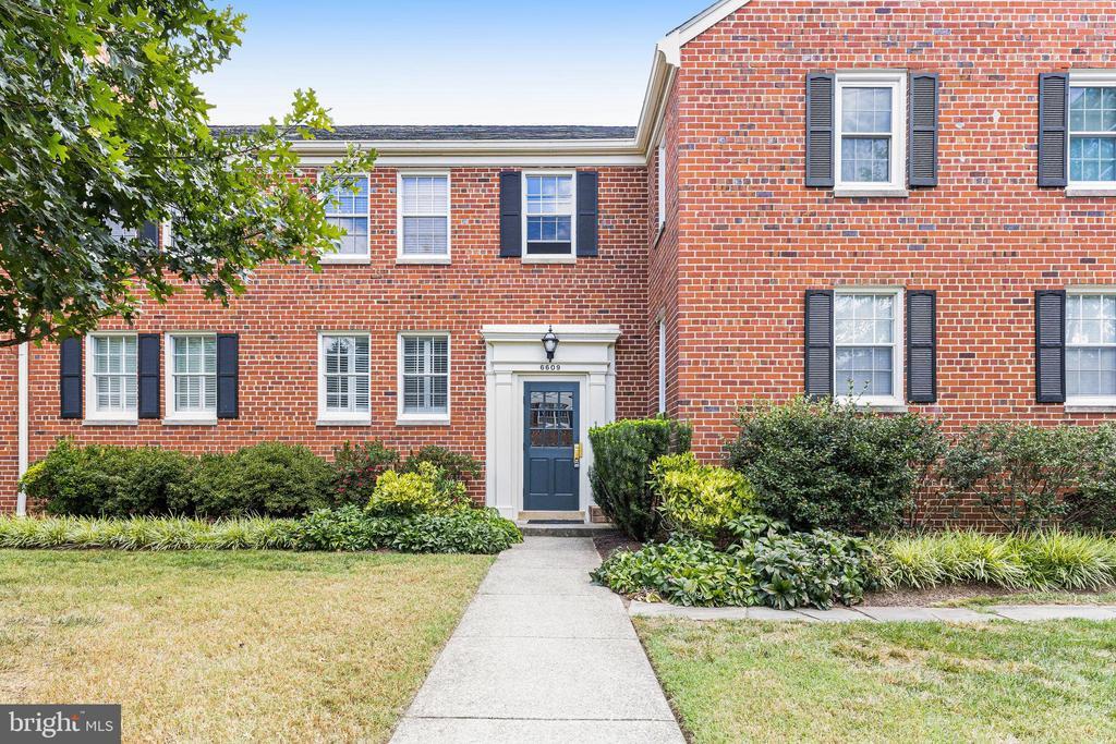 Primary Photo - 6609 Potomac Ave