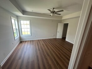 Building Photo - 209 Jensen Way