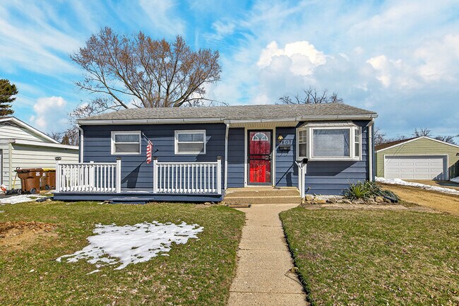 Foto del edificio - 7407 Saturn St