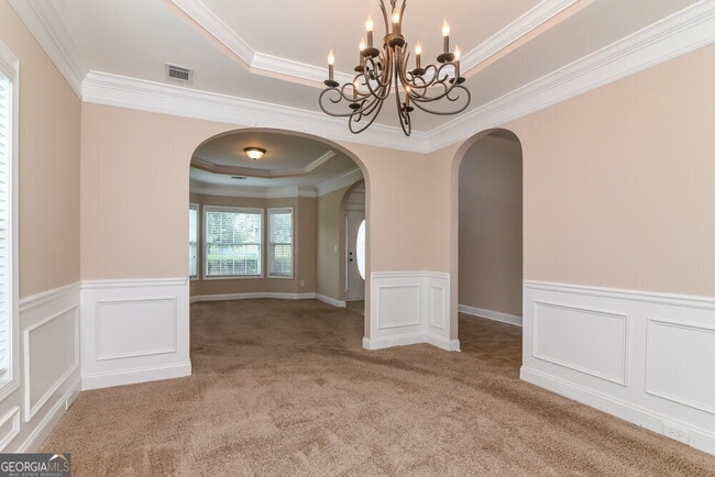 Building Photo - 917 Southfork Dr