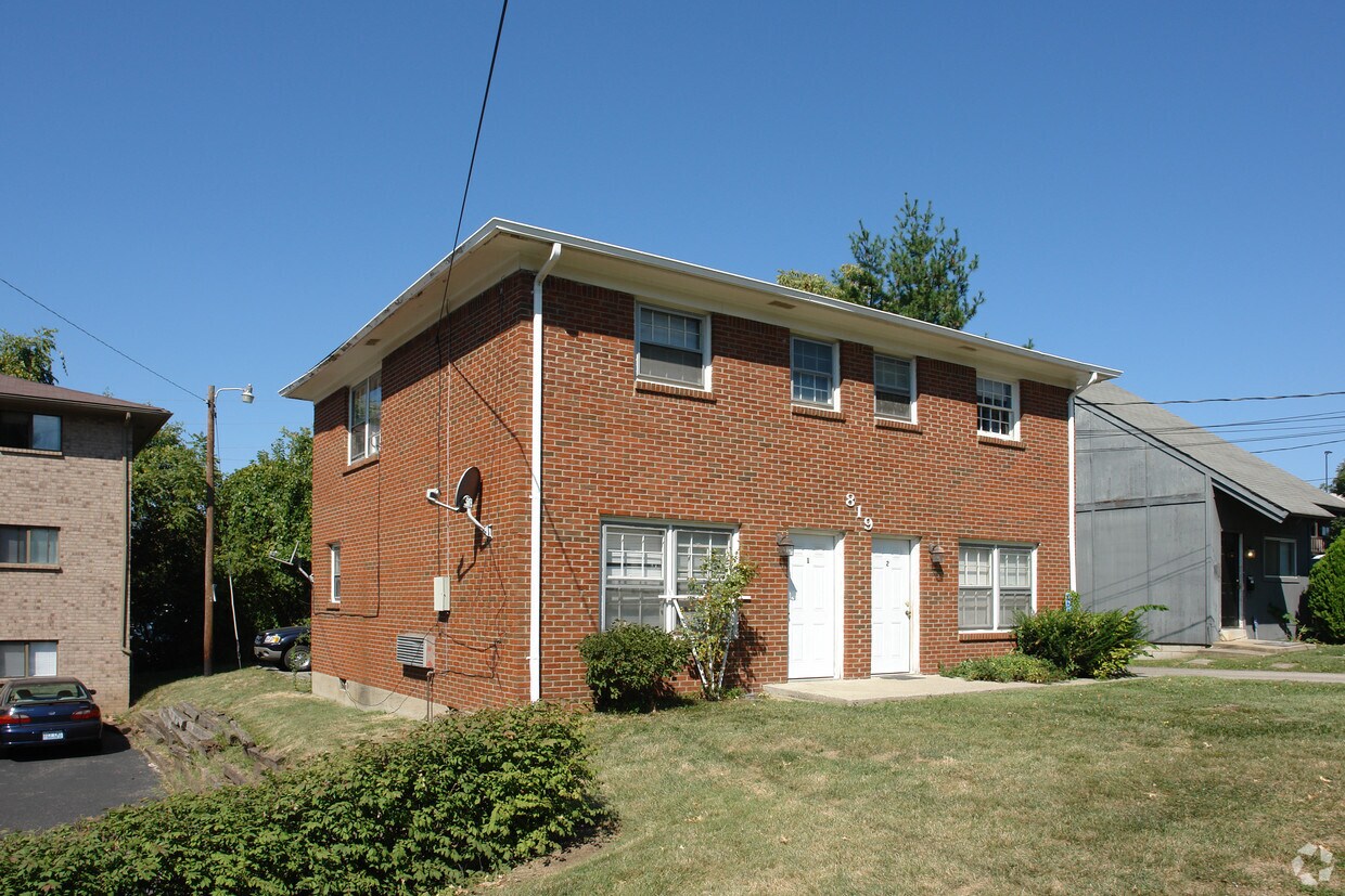 Building Photo - 819 Press Ave