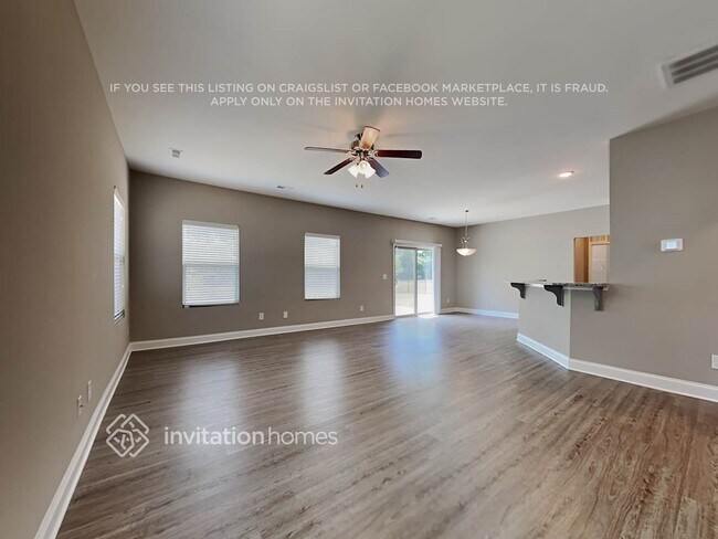 Building Photo - 5338 Roberta Crossing Dr