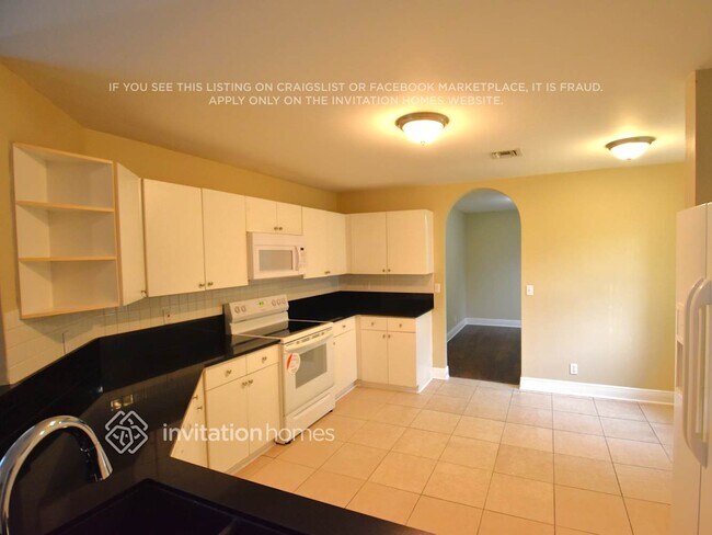 Foto del edificio - 210 NW 107th Ave