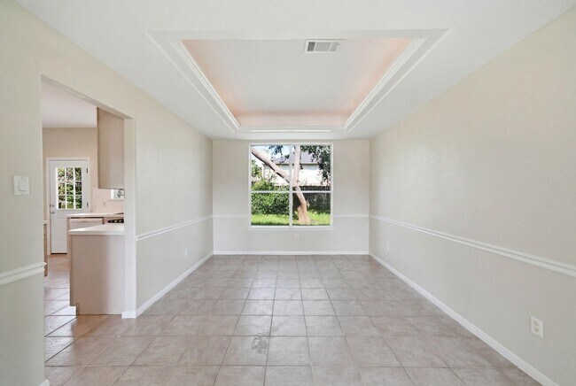 Building Photo - 14715 Plains River Dr