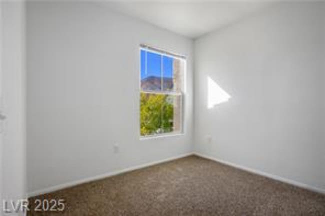 Building Photo - 10550 W Alexander Rd