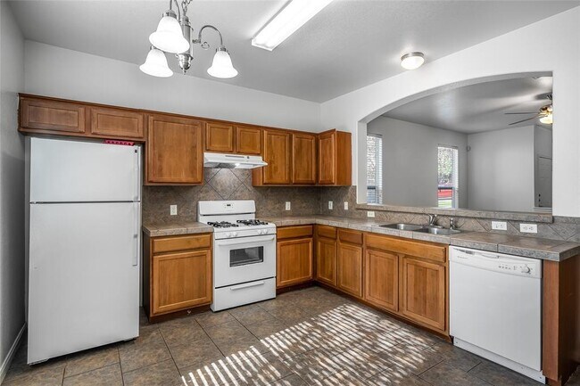 Foto del edificio - 2518 Allred Dr