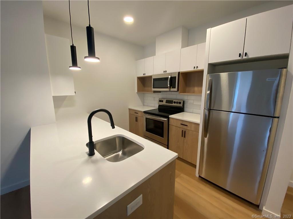 104 Howe St Unit 604, New Haven, CT 06511 Room for Rent in New Haven