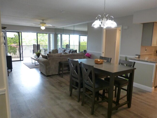 Building Photo - 2700 Bayshore Blvd